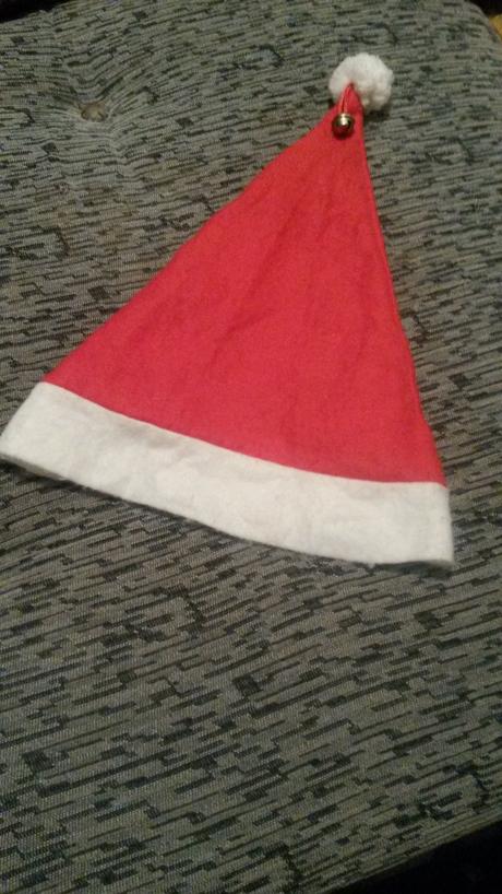 Vianočná čiapka s rolničkou, 164