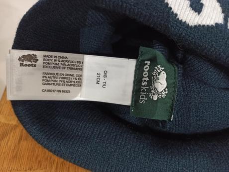 Zimná čiapka roots,