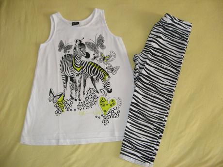 Tricko + leginy, kik,104