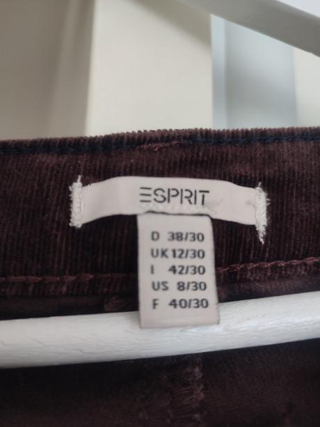 Menčestráky esprit, esprit,38