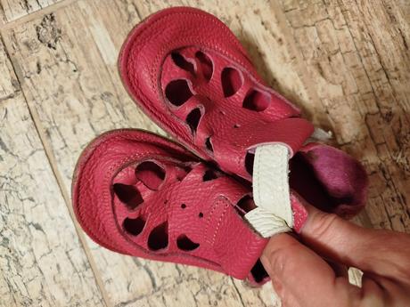 Barefoot sandálky v super stave, baby bare shoes,25