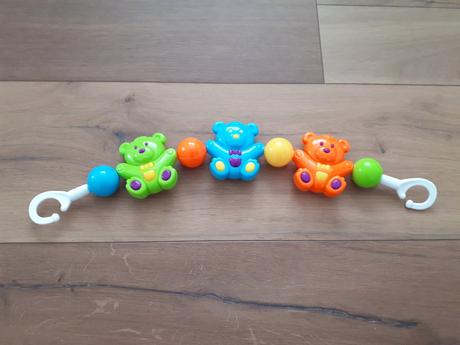 Závesná hrkálka na detský kočiar,