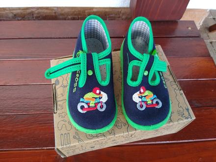 Detske papuce nazo vel.23, nazo,23