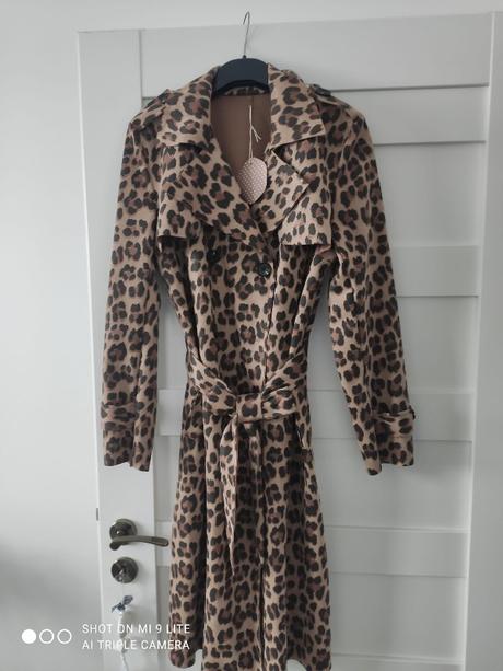 Jarný plášť leopard, 