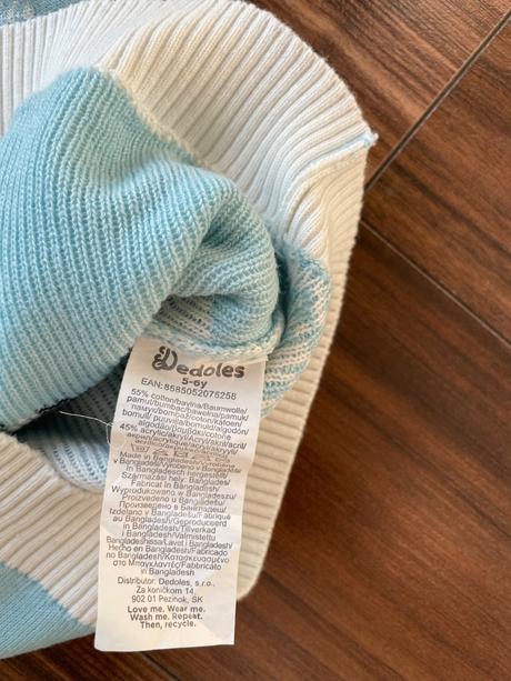 Sveter 4-5 rokov dedoles, 104