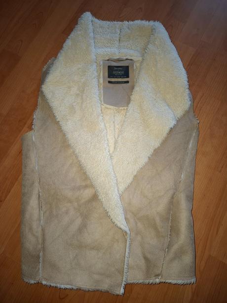 Dámska vesta, bershka,s