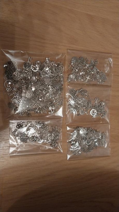 400ks priveskov na tvorbu, 