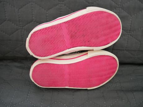 Trblietave strieborne pevnejšie platenky miniboden, 25