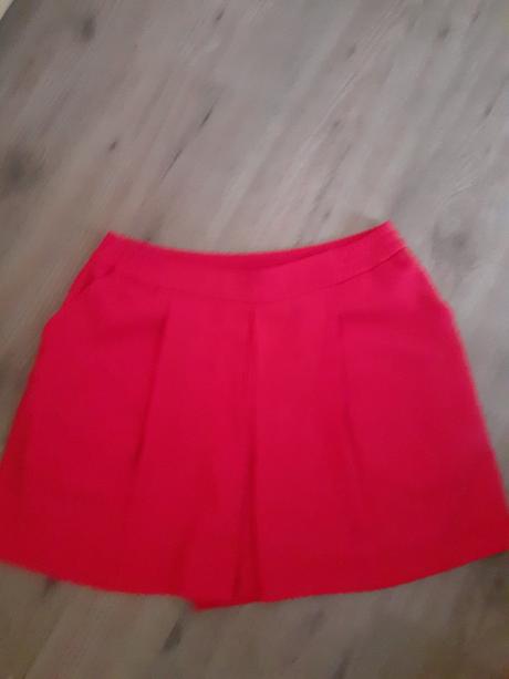 Elegantné kraťasy, reserved,38