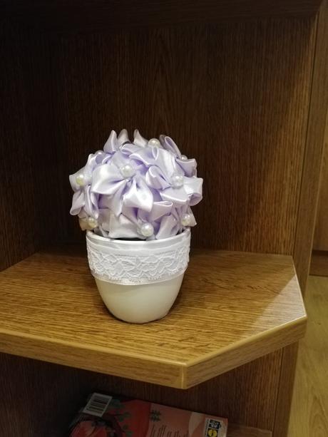 Šité saténové kvietky, 