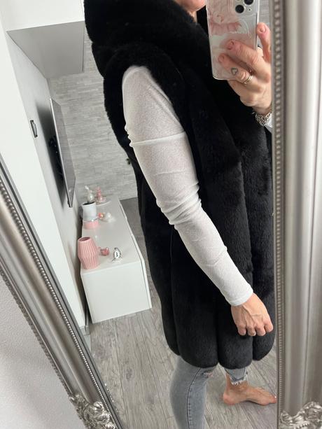 Dámska kožušinová vesta, s