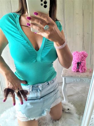 Smaragdovo zelené tričko-m, m