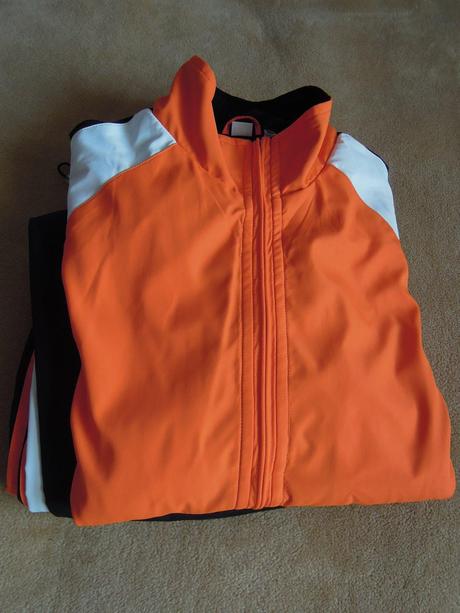 Športová súprava, l