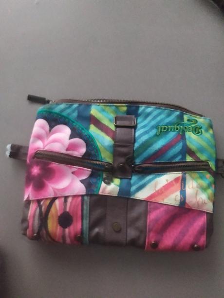 3 kabelky desigual original a velka satka, desigual