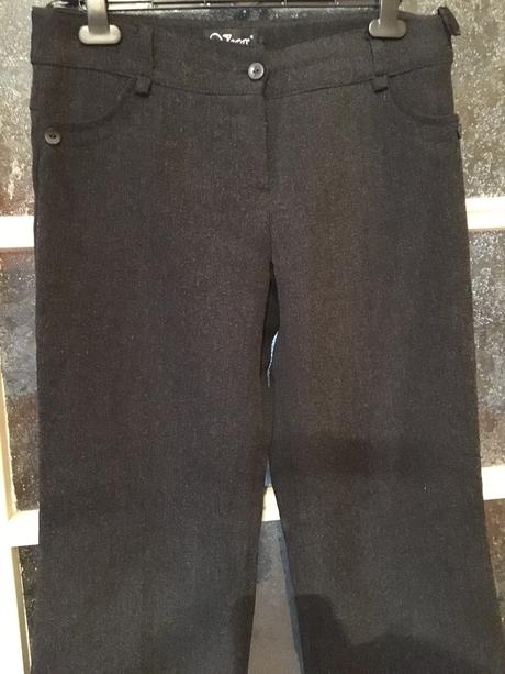 Elegantne nohavice, 40