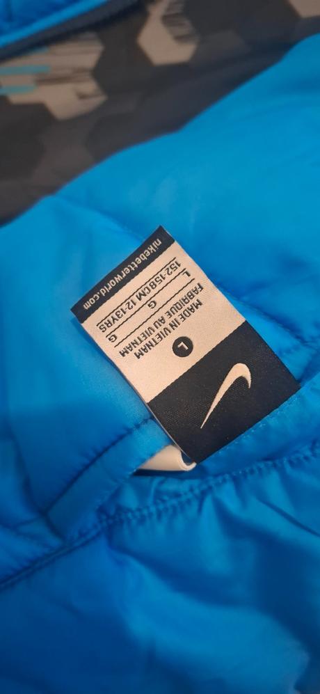 Vesta nike, nike,164