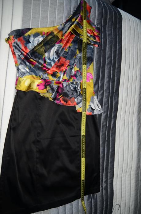 Spoločenské šaty zn. aftershock london, s