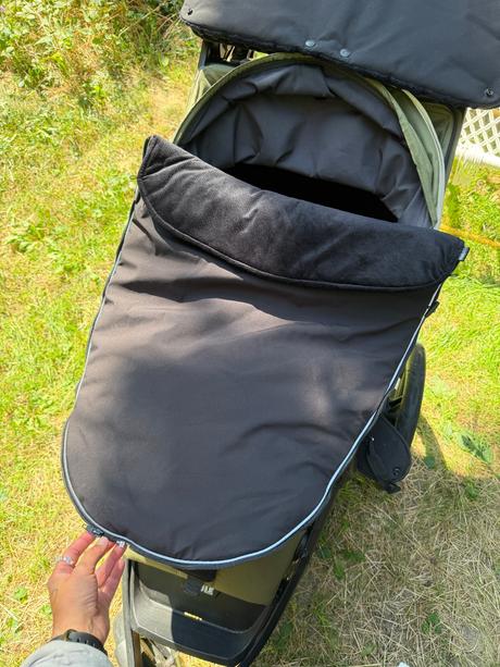 Predám kočík thule urban glide 2 + výbava, thule,thule urban glide 2
