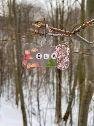 Kľúčenka s príveskom zo živice, 