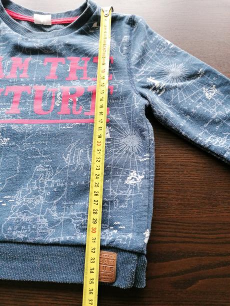 Modrá mikinka, f&f,104