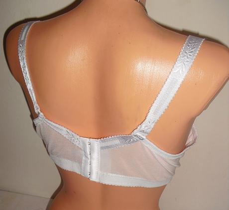 Bez kosticova svadobna luxusna podprsenka, 75c