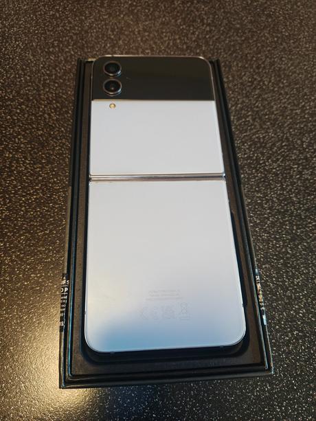 Samsung galaxy z flip 4, samsung