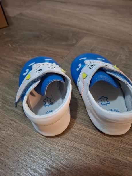 Capačky pre bábätko, d.d.step,<17