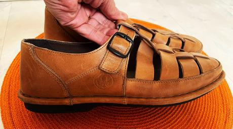 Celokožené sandále, rieker,42