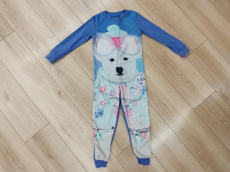 Pyžamový overal, 116