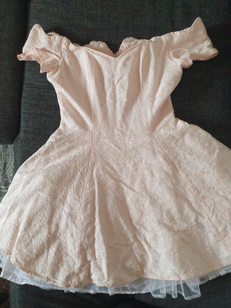 Spoločenské šaty, 164