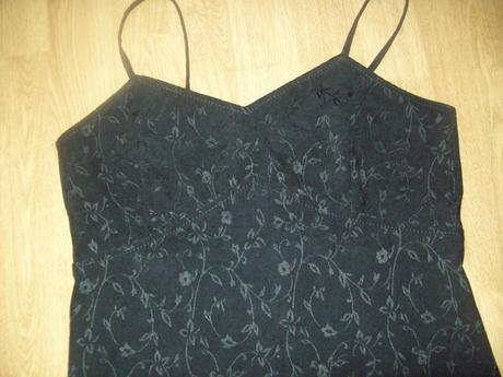 Saty s kvetinovou potlacou, next,38