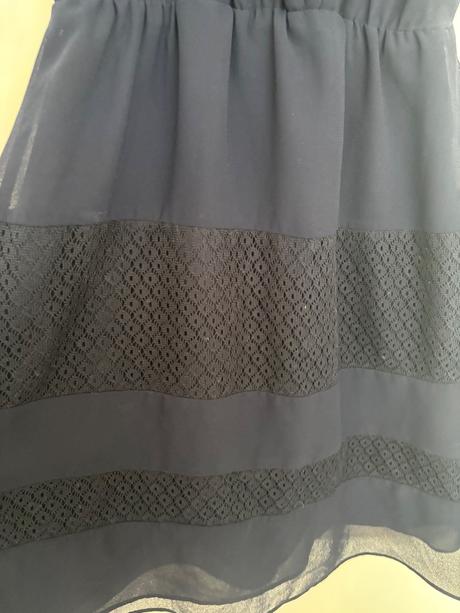 Tmavomodré šaty, m