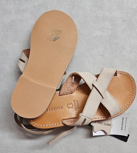 Béžové kožené sandále, reserved,29