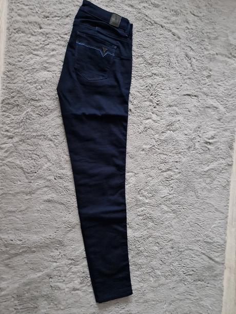 Rifle guess veľ. 28, guess,s