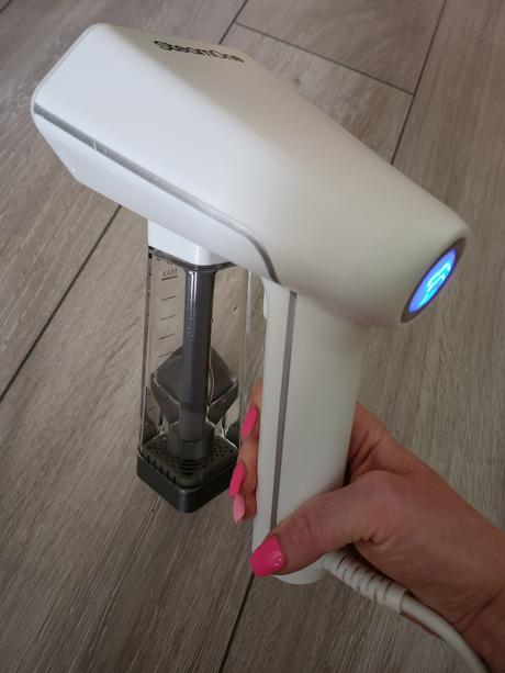 Ručný naparovač odevov steamone 1600w, 