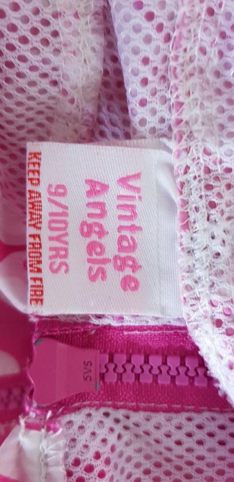 Asi 3x oblecenabunda znacka vintage angels, 140