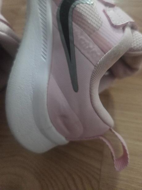 Tenisky, nike,25