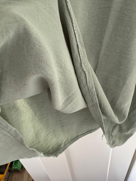 Krásne dámske šaty k, l