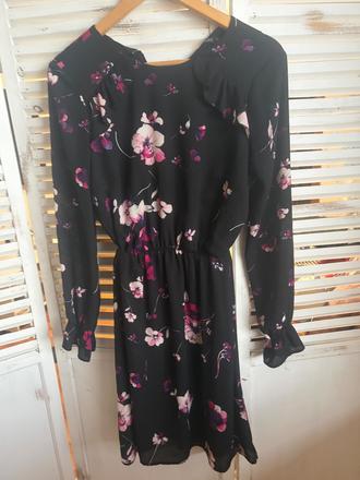 Formálne šaty s orchideami, 38