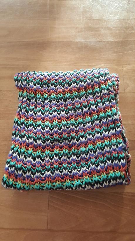 Kruhový šál, gate