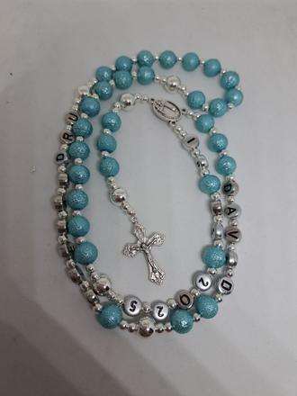 Ruženec s menom a dátumom e222, 