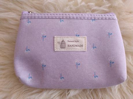 Taštička na make up,