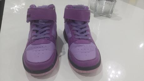 Sprandi svietiace botasky, sprandi,29