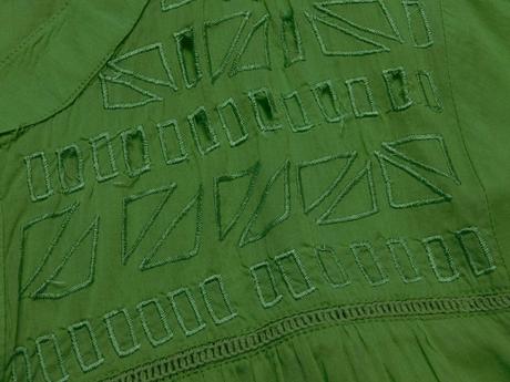 Pekna kvalitna vzdušna letna bluzka, bhs,46