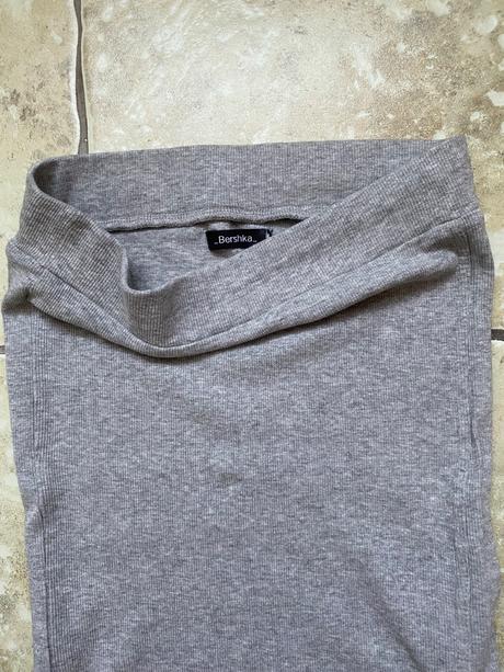 Puzdrová sukňa bershka, bershka,s