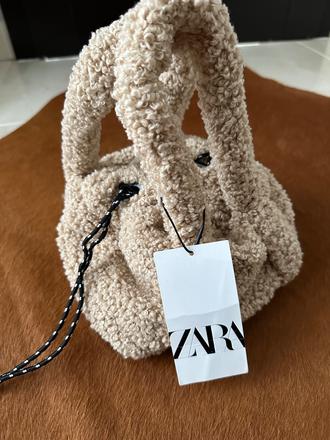 Kabelka ovečka, zara