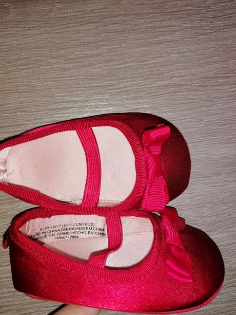 Červené baleriny, h&m,<17