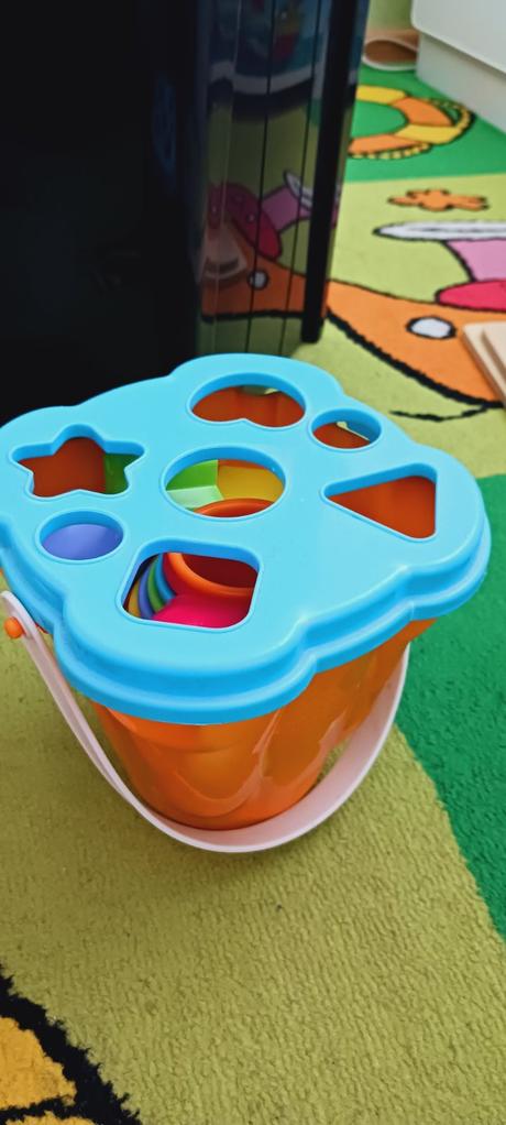 Vkladacka s skladačka zirafa,