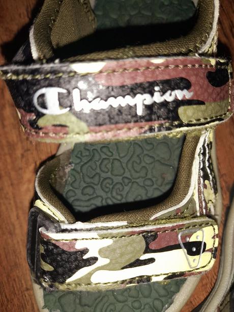 Sandalky champion, champion,25