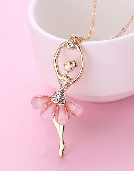 Retiazka s príveskom tanecnica, 